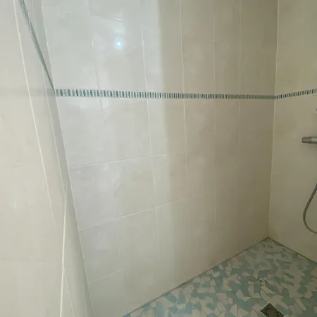 : Bel 2 Pers. Avec Ascenseur, Parking Prive Et Balcon A 850m De La Plage - Fr-1-539-64 Apartamento *