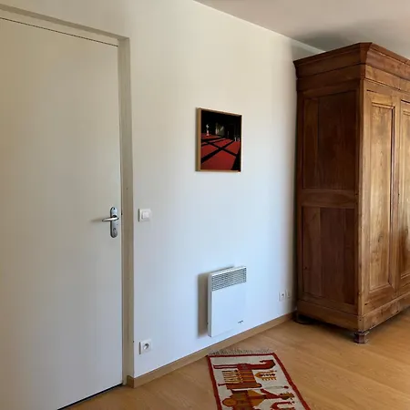 Apartamento : Bel 2 Pers. Avec Ascenseur, Parking Prive Et Balcon A 850m De La Plage - Fr-1-539-64